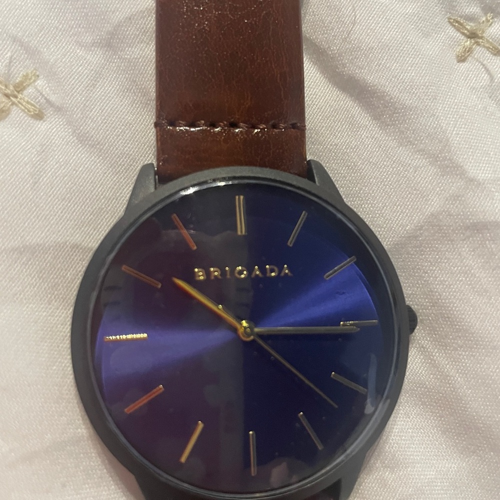 Men's Watch with Blue Dial and Brown Leather Strap